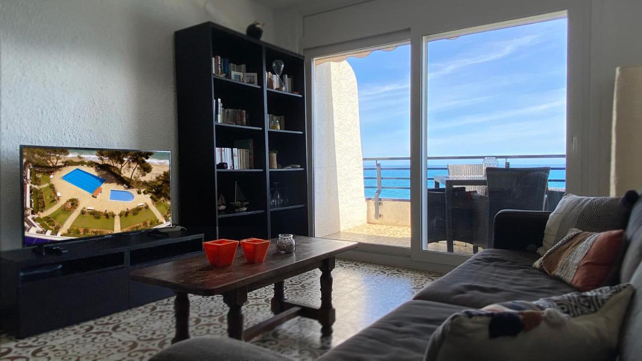 Sunrise Apartment Montroig Mar Miami Playa Bagian luar foto